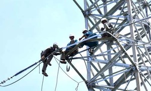 Dự án đường đây 500 kV Sơn La- Lai Châu: Bám sát kế hoạch