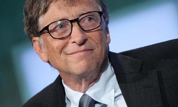 Bill Gates giàu nhất thế giới với 72,9 tỷ USD