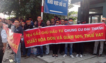 Chung cư tứ bề kiện cáo: Mua bất ổn, ở bất an