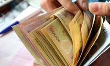 Tăng lương tối thiểu: Doanh nghiệp không “mặn mà”