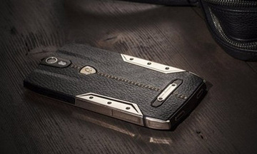 Cận cảnh smartphone cao cấp Lamborghini giá hơn 120 triệu đồng