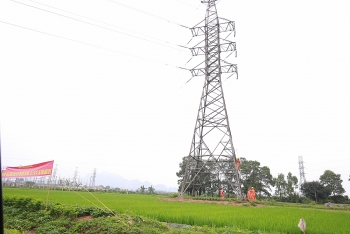 PC Hà Nam: Tuyên truyền an toàn điện trong mùa mưa bão