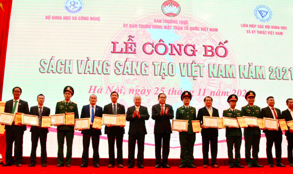 Sách vàng sáng tạo Việt Nam 2021: Gốm Đất Việt có 03 công trình được vinh danh