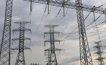 SPMB đóng điện đường dây đấu nối 220kV thuộc dự án TBA 500kV Tân Uyên