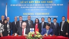 MoU signed to foster cooperation between Hanoi and Finnish localities