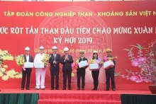 Vinacomin ships first tonnes of coal on New Year day