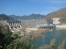 Son La hydropower company aims to produce more electricity in 2020