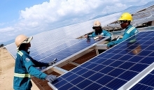 Ba Ria-Vung Tau licenses two solar power plants