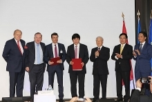 Vietjet signs MoU with Safran, finance deal with GECAS