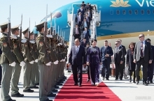 PM Nguyen Xuan Phuc begins Czech visit