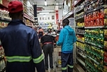 Inflation nightmare returns to haunt Zimbabwe