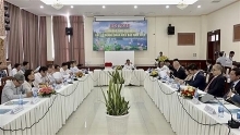OV businesspeople learn about business opportunities in An Giang