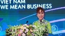 Vietjet CEO receives the ASEAN Entrepreneurs Award 2018