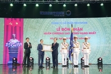 Vicostone gets Labor Order First Class