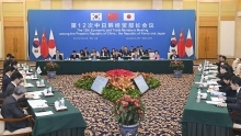 China, Japan and South Korea trade chiefs vow to accelerate FTA talks