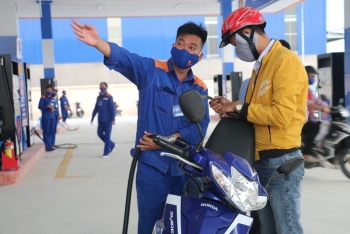 Petrolimex kiến nghị gì để bình ổn thị trường xăng dầu?