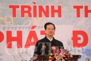 Thủ tướng Nguyễn Tấn Dũng dự Lễ mừng phát điện Tổ máy số 1 Thủy điện Lai Châu