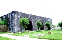 Miễn phí vé tham quan Thành nhà Hồ