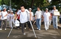 Hỗ trợ mua thẻ bảo hiểm y tế cho người cao tuổi và khuyết tật