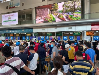 Đà Nẵng: Tăng cường hỗ trợ du khách bị kẹt lại thành phố