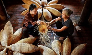 Phát triển làng nghề gắn với thị trường và hội nhập kinh tế quốc tế