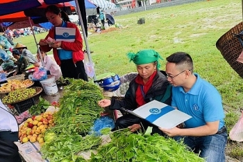 Lào Cai: Duy trì mục tiêu 99% dân số tham gia bảo hiểm y tế
