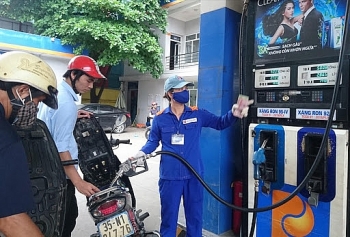 Xăng dầu đồng loạt tăng giá