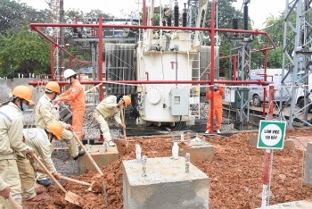 EVNHANOI: Ra quân thi công gần 40 công trình điện đầu Xuân