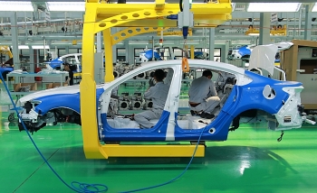 Bao giờ Việt Nam có ô tô giá rẻ?