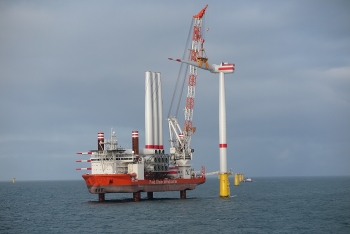 Việt Nam cần có chính sách cụ thể hỗ trợ phát triển điện gió ngoài khơi