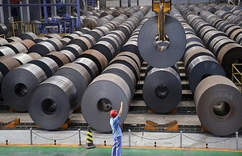 Giá thép giảm mạnh, 