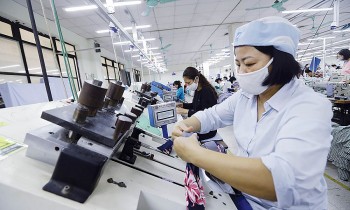 Sản xuất công nghiệp 8 tháng tăng 9,4%