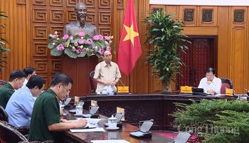 Thủ tướng Nguyễn Xuân Phúc: Cần đầu tư nâng cao năng lực theo dõi, giám sát, dự báo thiên tai