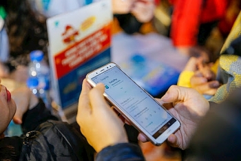 Mua sắm trực tuyến là lựa chọn của người tiêu dùng trong dịp cuối năm