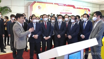 Chuyển đổi số phải tránh khuynh hướng “cầu toàn, nóng vội”