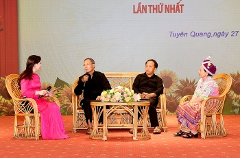 Người có uy tín tiêu biểu: Những cá nhân làm giàu, đẹp thôn, bản
