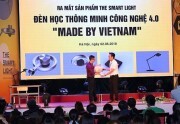 Ra mắt đèn học thông minh công nghệ 4.0