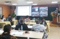 Vận dụng tư tưởng Hồ Chí Minh vào công tác thực tiễn