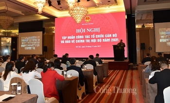 Nắm vững quy định về công tác cán bộ để thực hiện đúng pháp luật