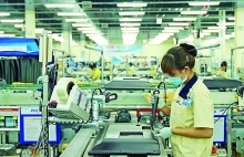 PM urges sustaining trade surplus despite export, import declines