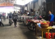 Thị trường thực phẩm Hải Phòng tiếp tục ảm đạm