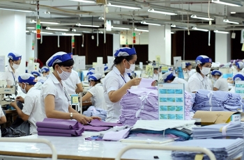Doanh nghiệp dệt may: Thay đổi để thích ứng