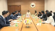 Bộ trưởng Bộ Công Thương hội kiến với Chủ tịch Thượng viện Philippines