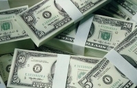 Giá USD tiếp tục giảm tại các ngân hàng thương mại