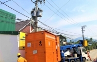 Điện lực Khánh Hòa lắp đặt trạm biến áp lưu động chống quá tải vùng ven