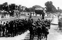 Nhớ thời khắc lịch sử