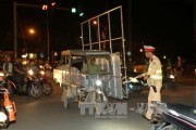 ​Siết chặt quản lý xe thô sơ chở hàng cồng kềnh