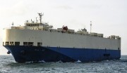 Tàu chuyên dụng RORO đều đặn cập cảng Hải Phòng