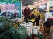Phiên chợ hàng Việt - Nghệ An: “Gõ cửa” thị trường nông thôn