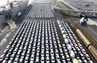 WTO cảnh báo khủng hoảng thương mại khi các nhà sản xuất ô tô Đức đối mặt với các cuộc đàm phán thuế quan của Mỹ